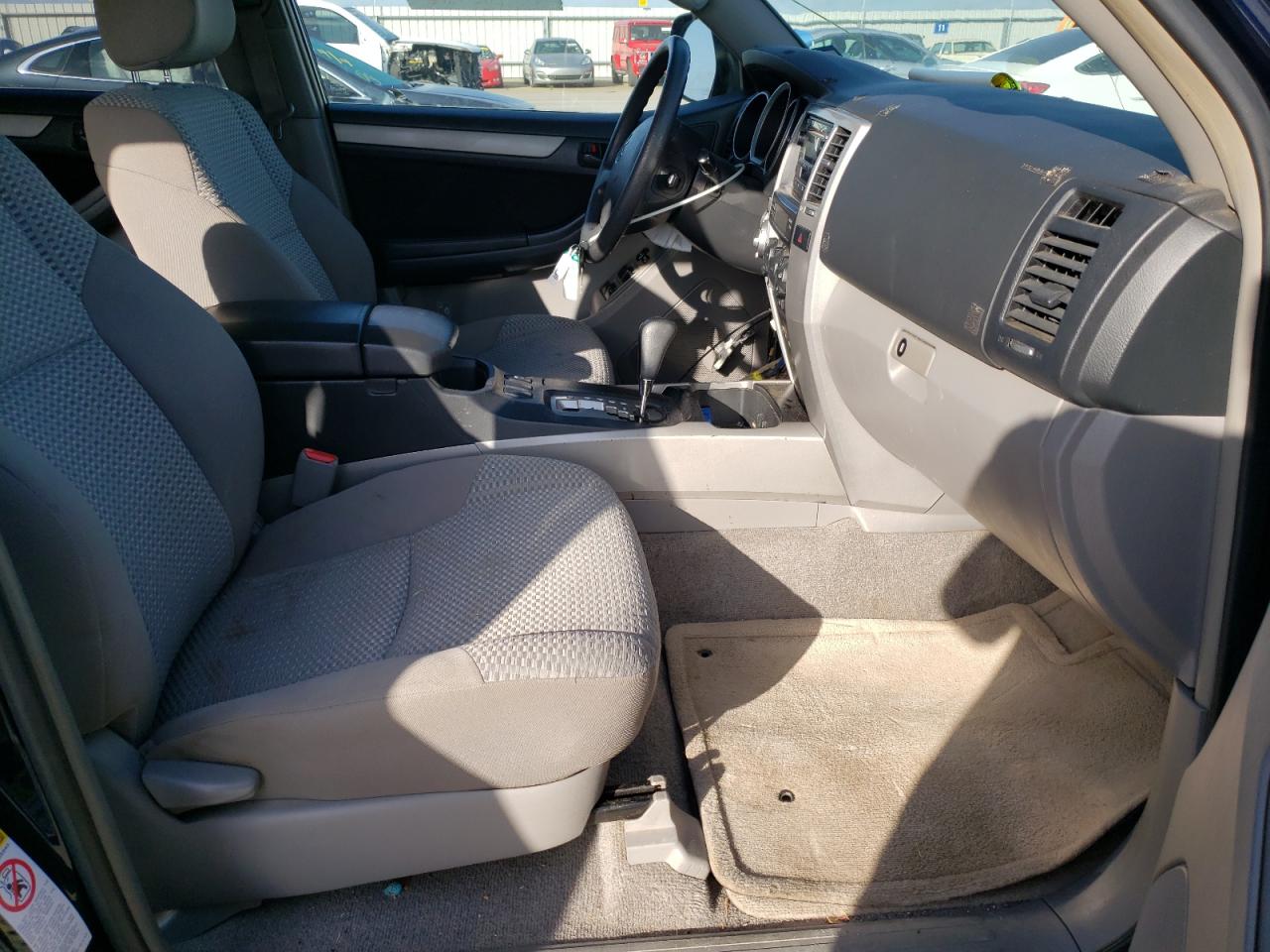 Photo 5 from auction – 2008 TOYOTA 4RUNNER SR with VIN JTEBU14R88K006037