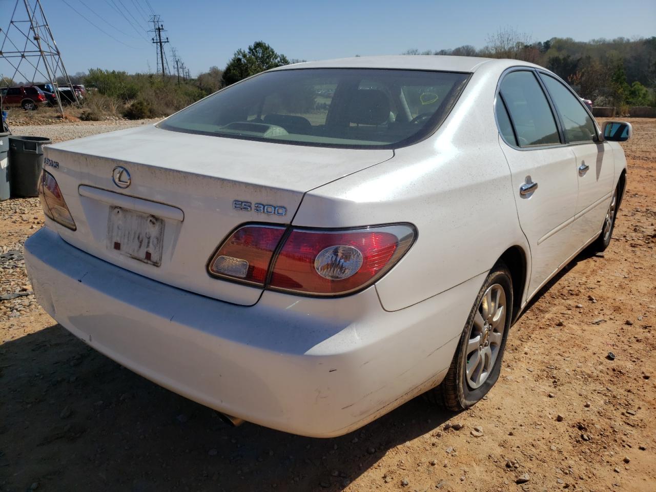 Photo 4 from auction – 2002 LEXUS ES 300 with VIN JTHBF30GX25024879