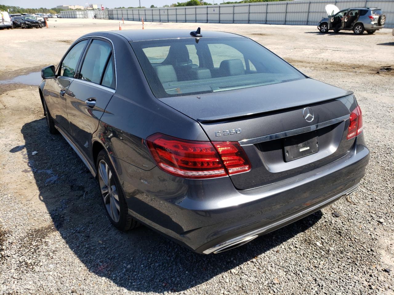 Photo 3 from auction – 2016 MERCEDES-BENZ E 350 with VIN WDDHF5KB2GB242550