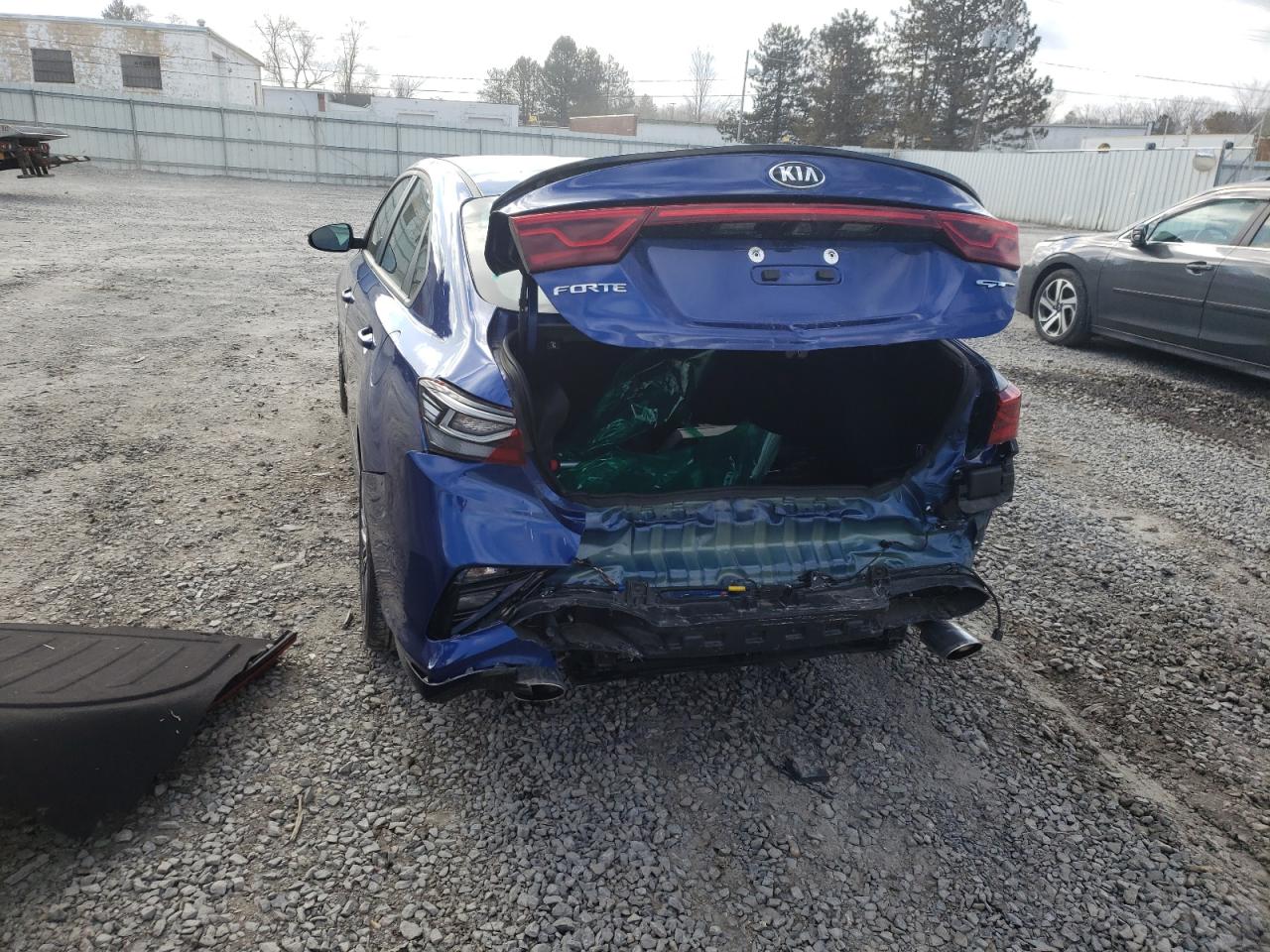 Photo 9 from auction – 2021 KIA FORTE GT with VIN 3KPF44AC1ME292558