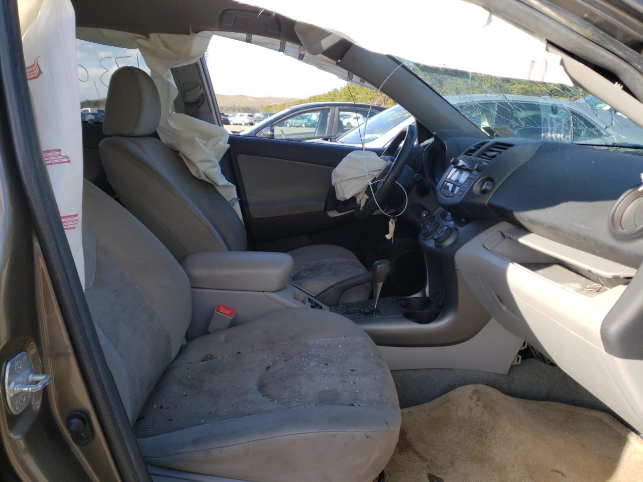 Photo 5 from auction – 2011 TOYOTA RAV4 with VIN 2T3BF4DV4BW082415