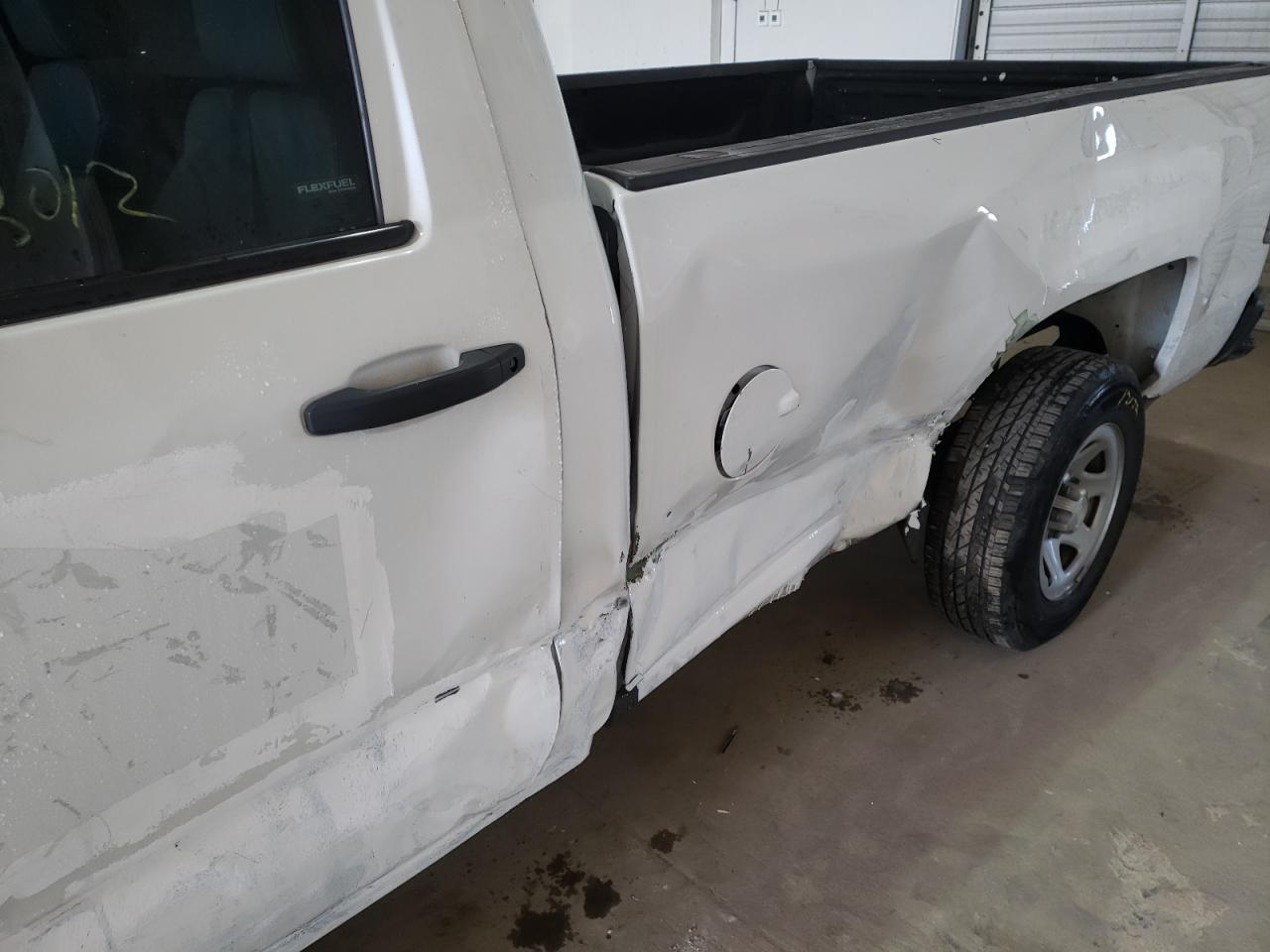 Photo 9 from auction – 2016 CHEVROLET SILVERADO with VIN 1GCNCNEH0GZ367155