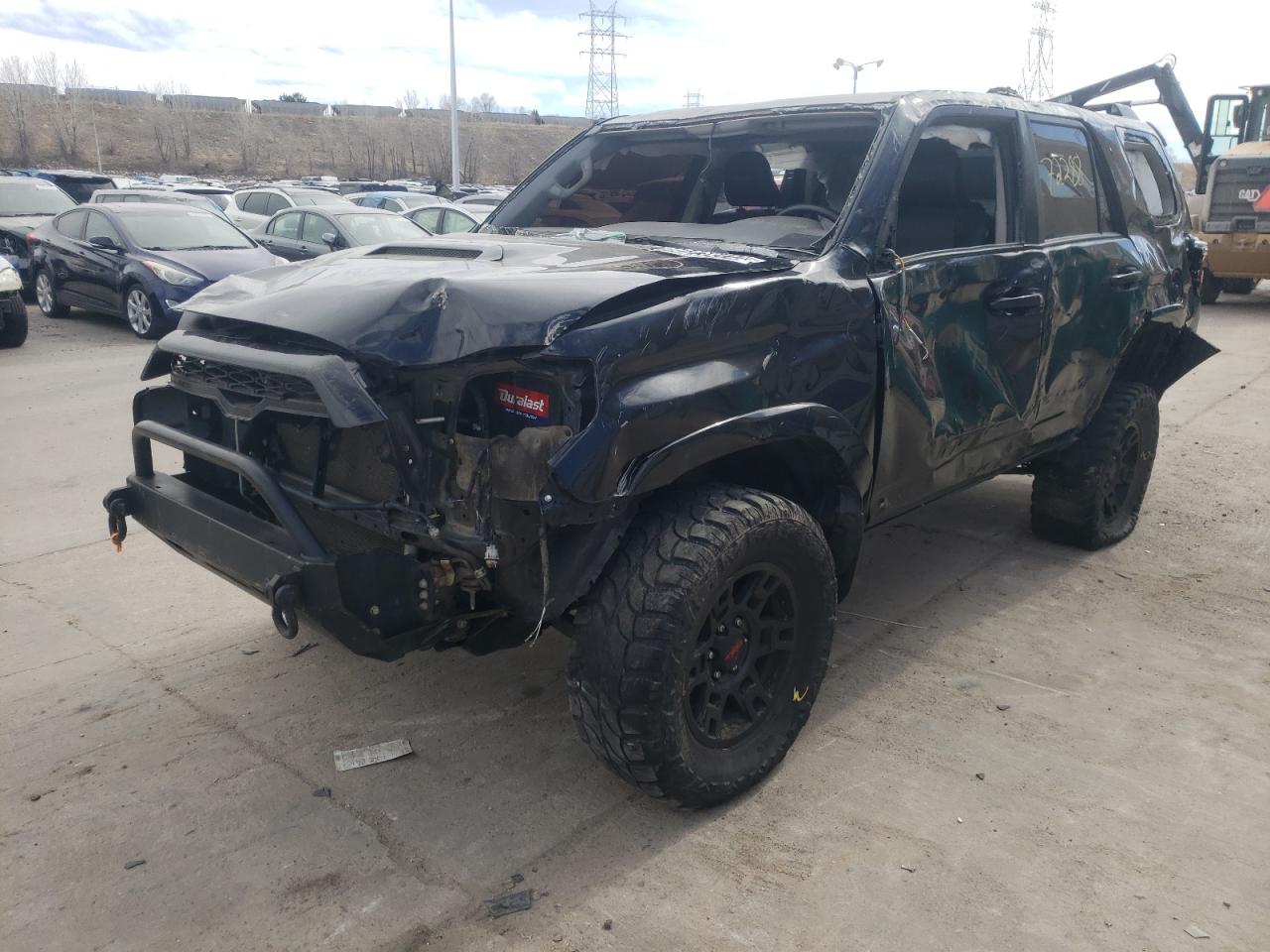 Photo 2 from auction – 2018 TOYOTA 4RUNNER SR with VIN JTEBU5JR7J5591354