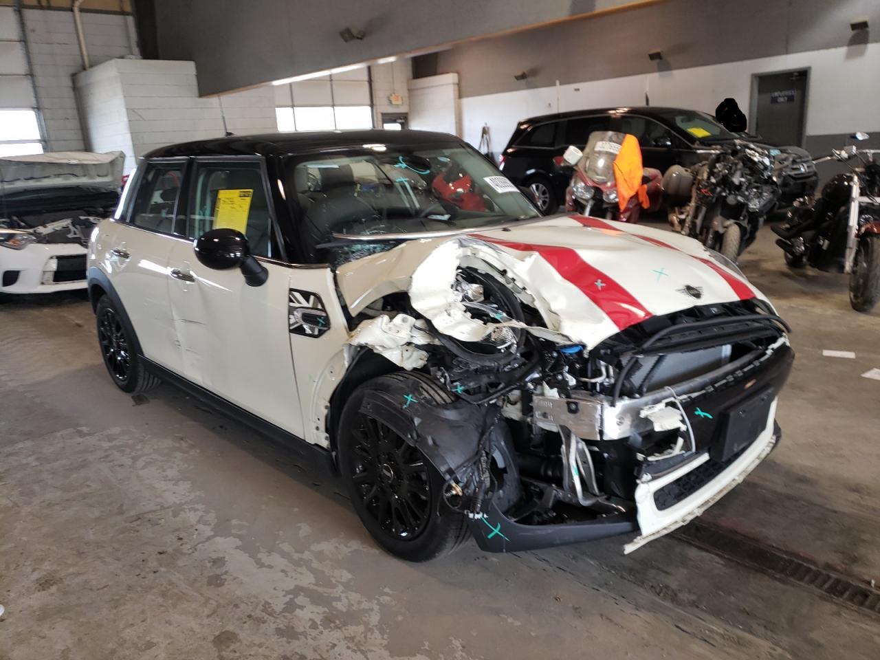 MINI COOPER 2019 with VIN WMWXU1C57K2J02190 - Photo from auction