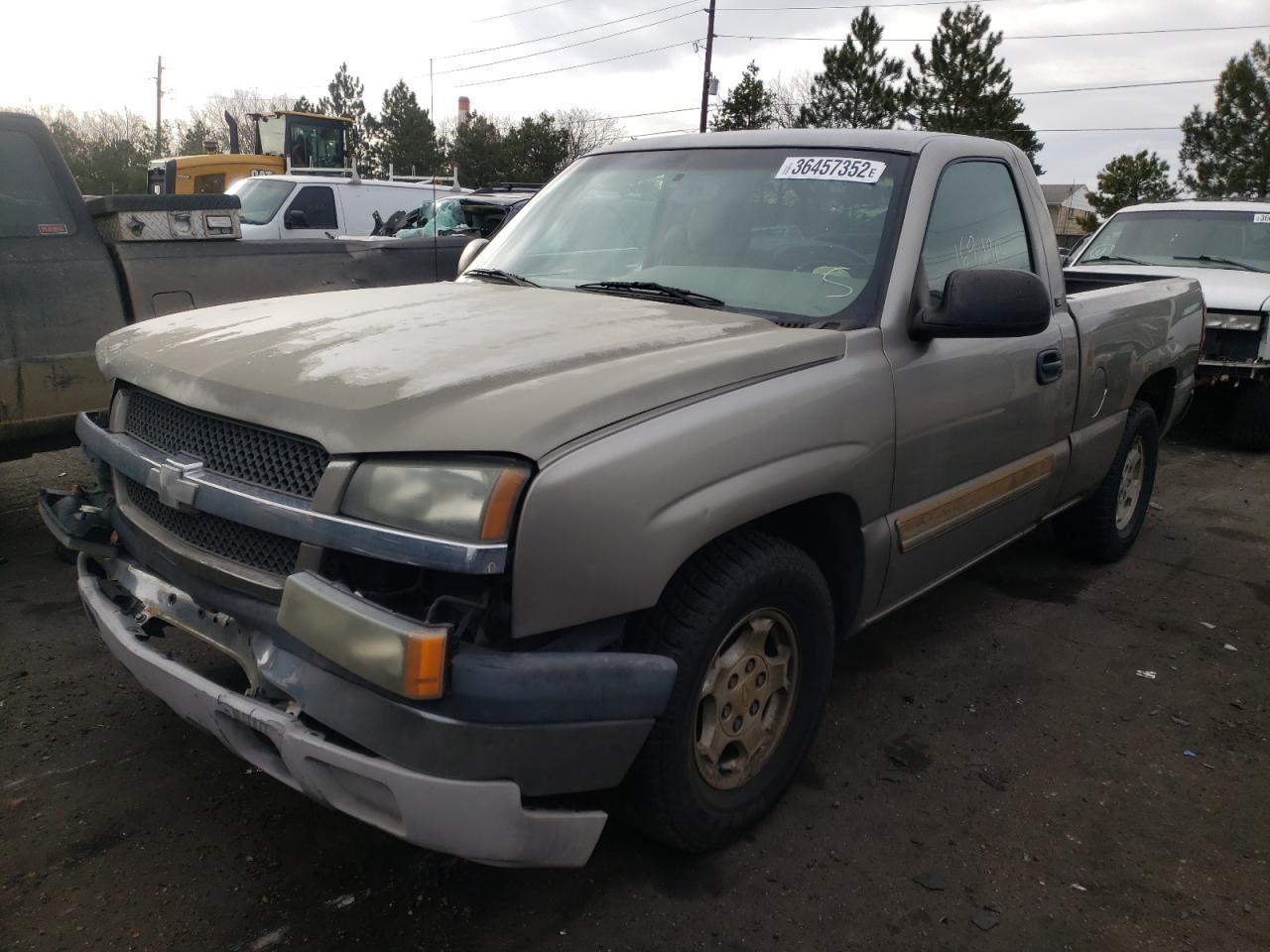 Photo 2 from auction – 2003 CHEVROLET SILVERADO with VIN 1GCEC14XX3Z342274