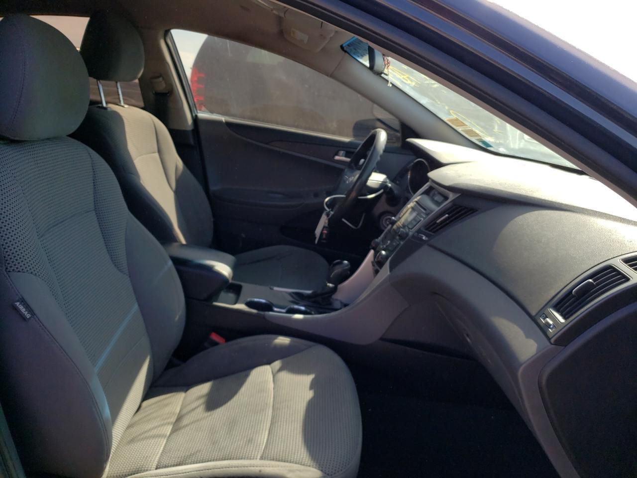 Photo 5 from auction – 2011 HYUNDAI SONATA GLS with VIN 5NPEB4AC5BH285235