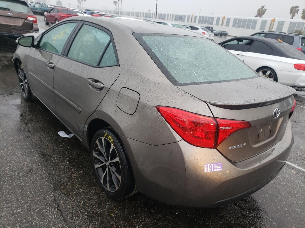 Photo 3 from auction – 2019 TOYOTA COROLLA SE with VIN 5YFBURHE7KP861346