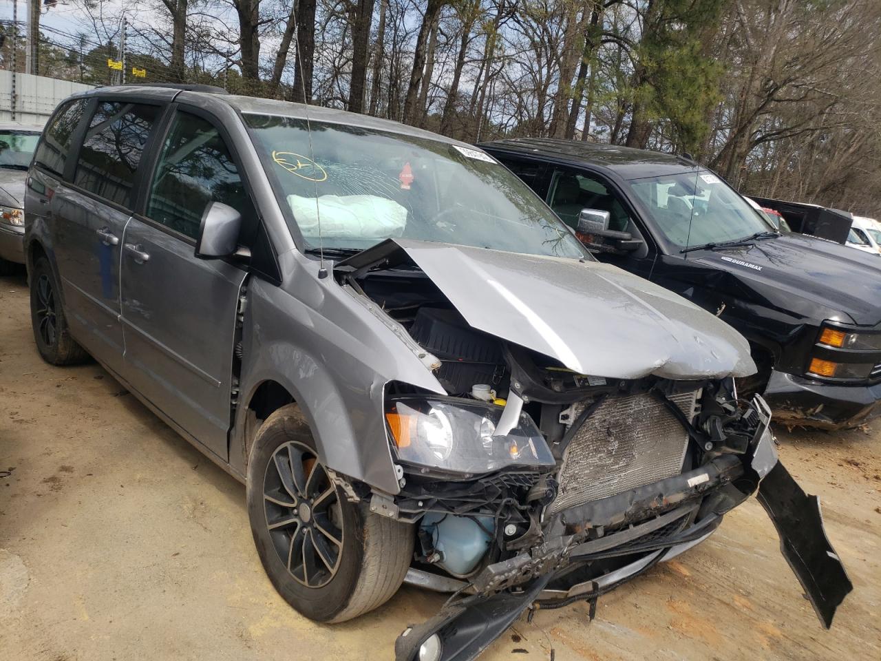 DODGE GRAND CARA 2017 z numerem VIN 2C4RDGEG7HR681396 - Zdjęcie z aukcji