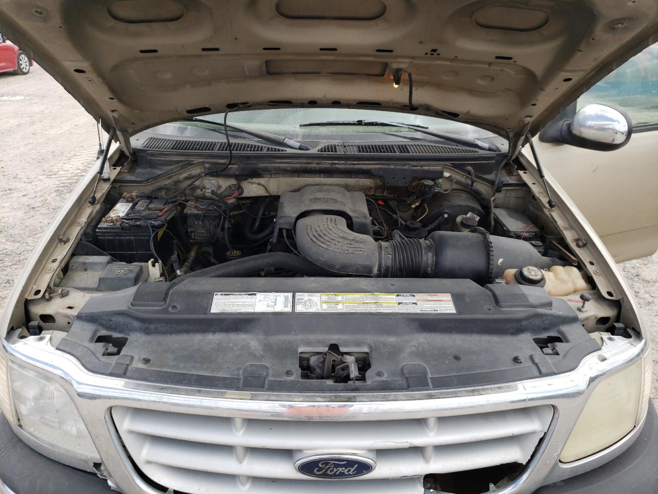 Photo 7 from auction – 1999 FORD F150 with VIN 1FTRX07W2XKC02110