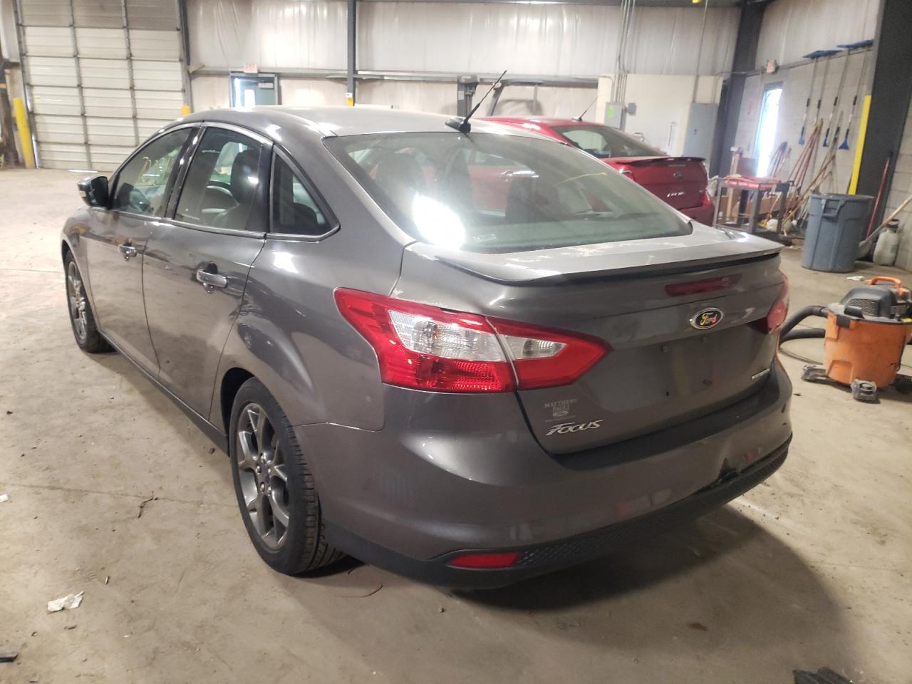 Photo 3 from auction – 2013 FORD FOCUS SE with VIN 1FADP3F27DL326895