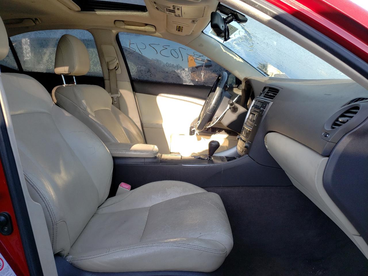 Photo 5 from auction – 2009 LEXUS IS 250 with VIN JTHCK262795035287