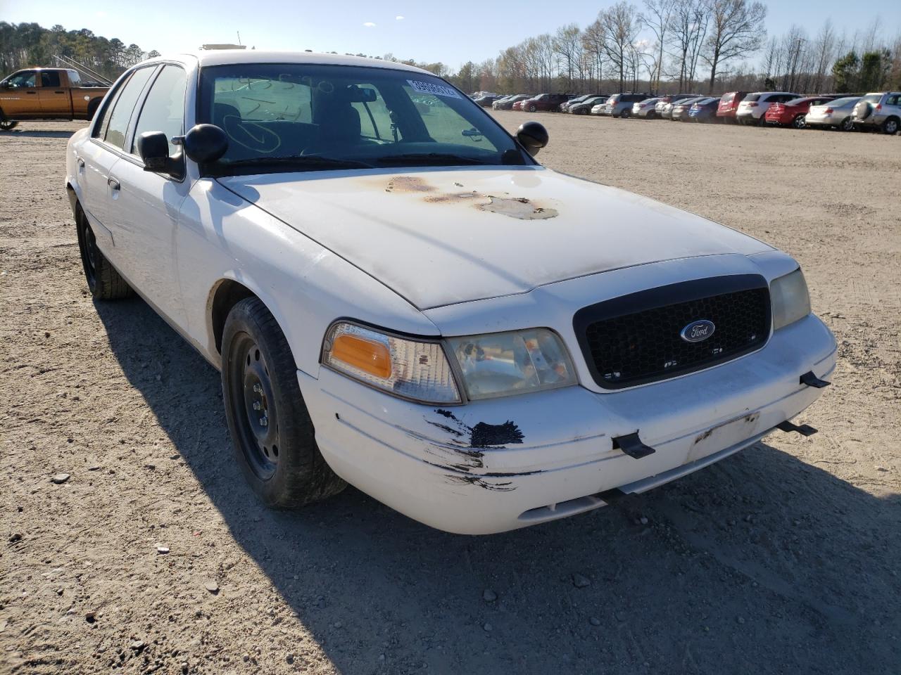FORD CROWN VICT 2009 with VIN 2FAHP71V69X143590 - Photo from auction