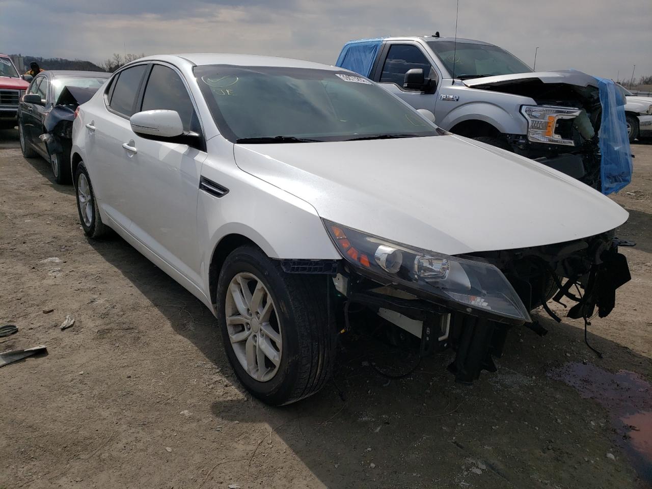 KIA OPTIMA LX 2013 with VIN KNAGM4A74D5320272 - Photo from auction