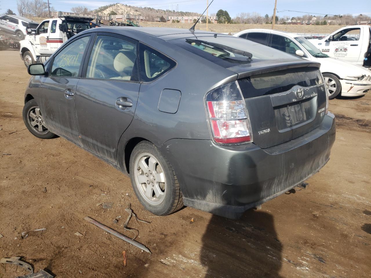 Photo 3 from auction – 2004 TOYOTA PRIUS with VIN JTDKB20U240049336