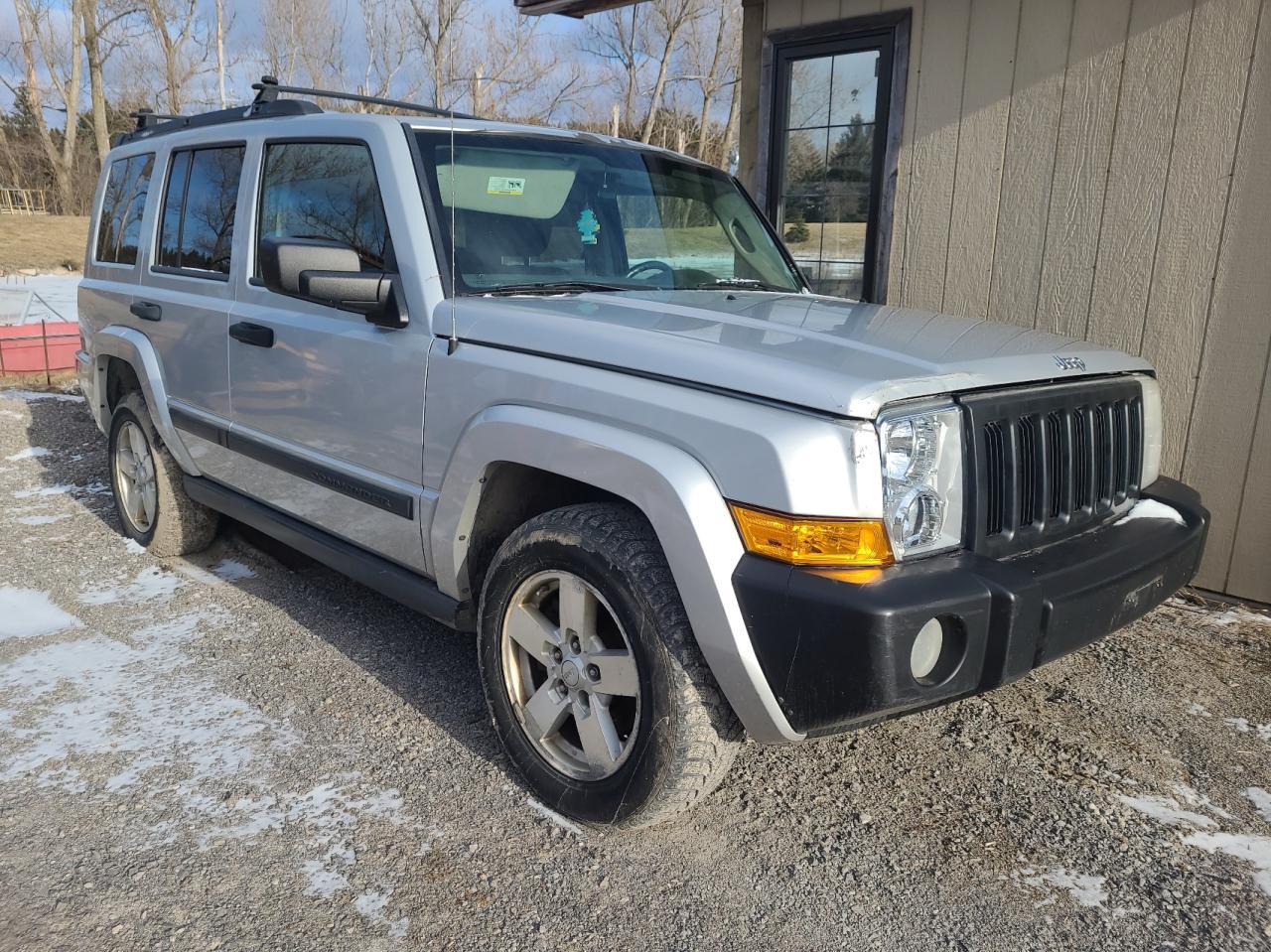 JEEP COMMANDER 2006 with VIN 1J8HG48N36C343567 - Photo from auction