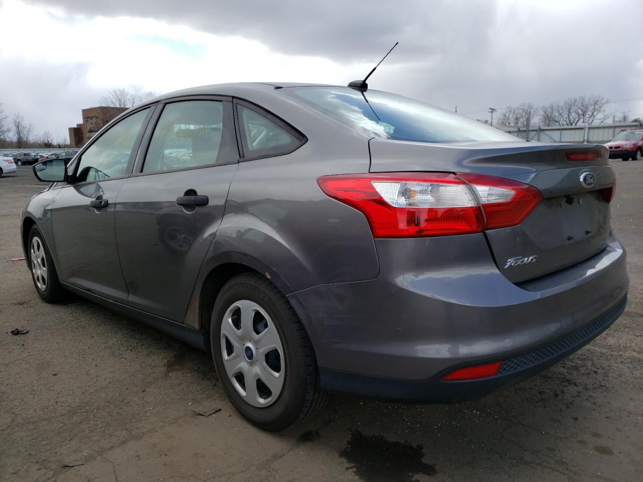 Photo 3 from auction – 2013 FORD FOCUS S with VIN 1FADP3E22DL128758