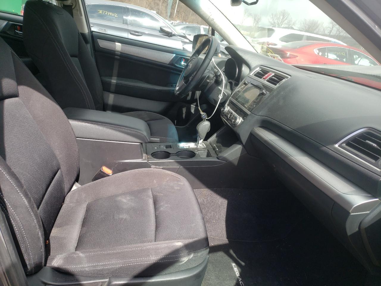 Photo 5 from auction – 2015 SUBARU LEGACY 2.5 with VIN 4S3BNAD68F3019501