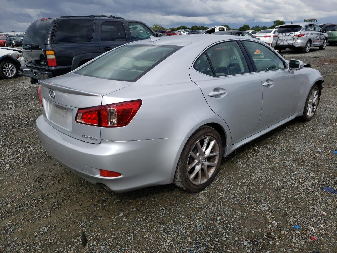 Photo 4 from auction – 2011 LEXUS IS 250 with VIN JTHBF5C29B5131014