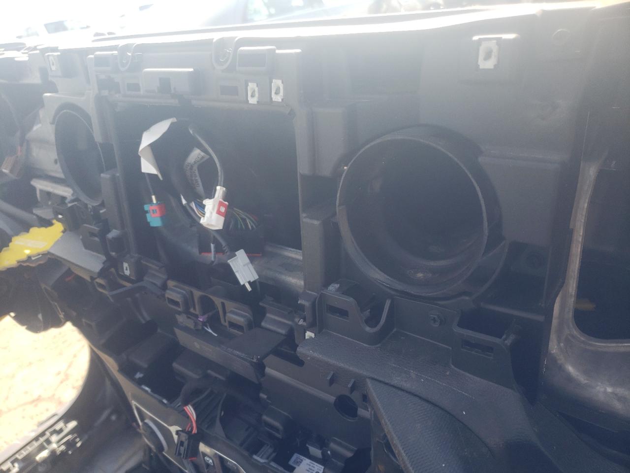 Photo 9 from auction – 2018 JEEP WRANGLER U with VIN 1C4HJXDN2JW253754