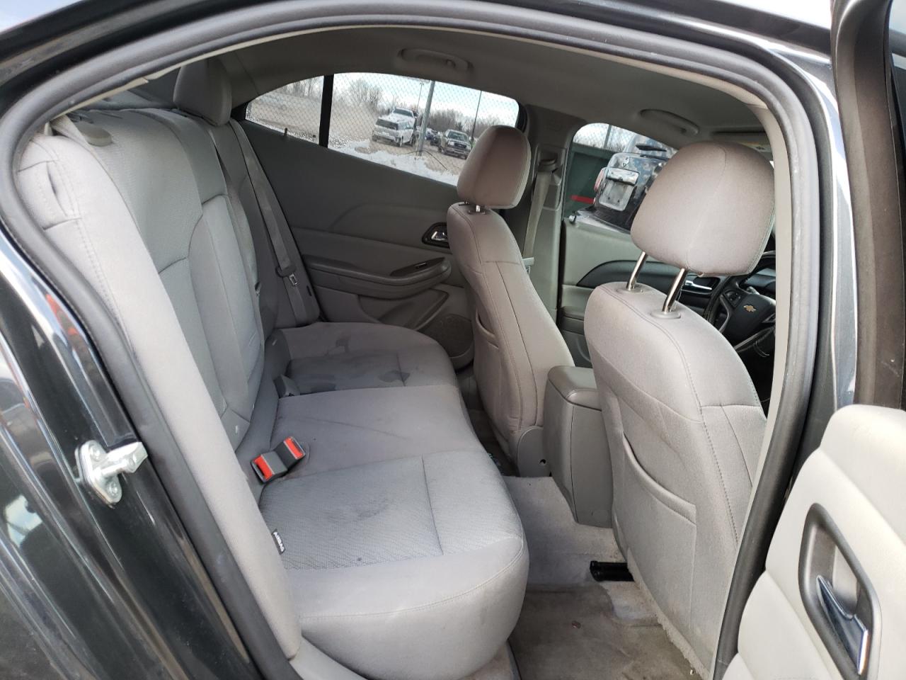 Photo 6 from auction – 2014 CHEVROLET MALIBU LS with VIN 1G11B5SL5EF173321