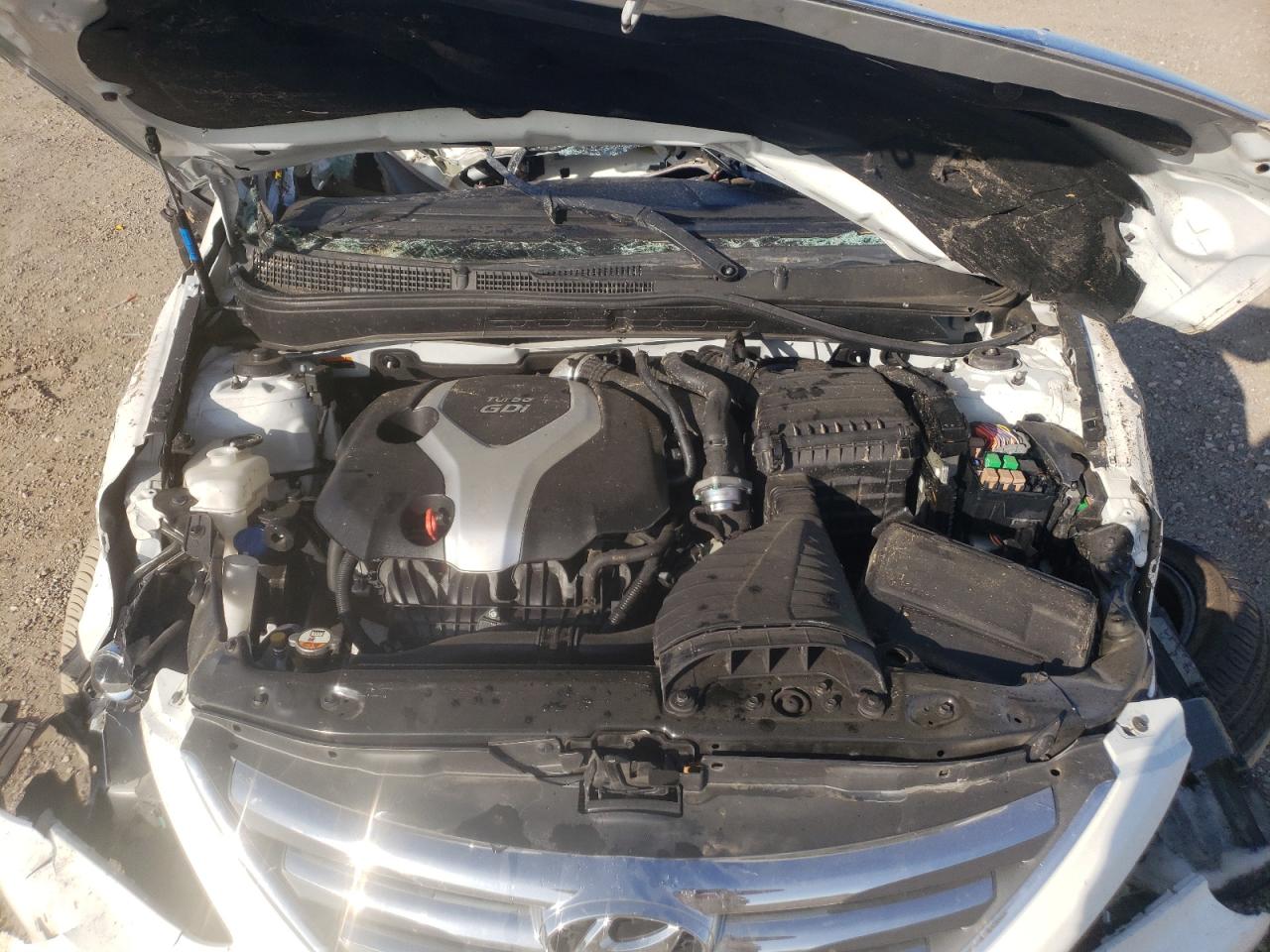 Photo 7 from auction – 2014 HYUNDAI SONATA SE with VIN 5NPEC4AB1EH902820