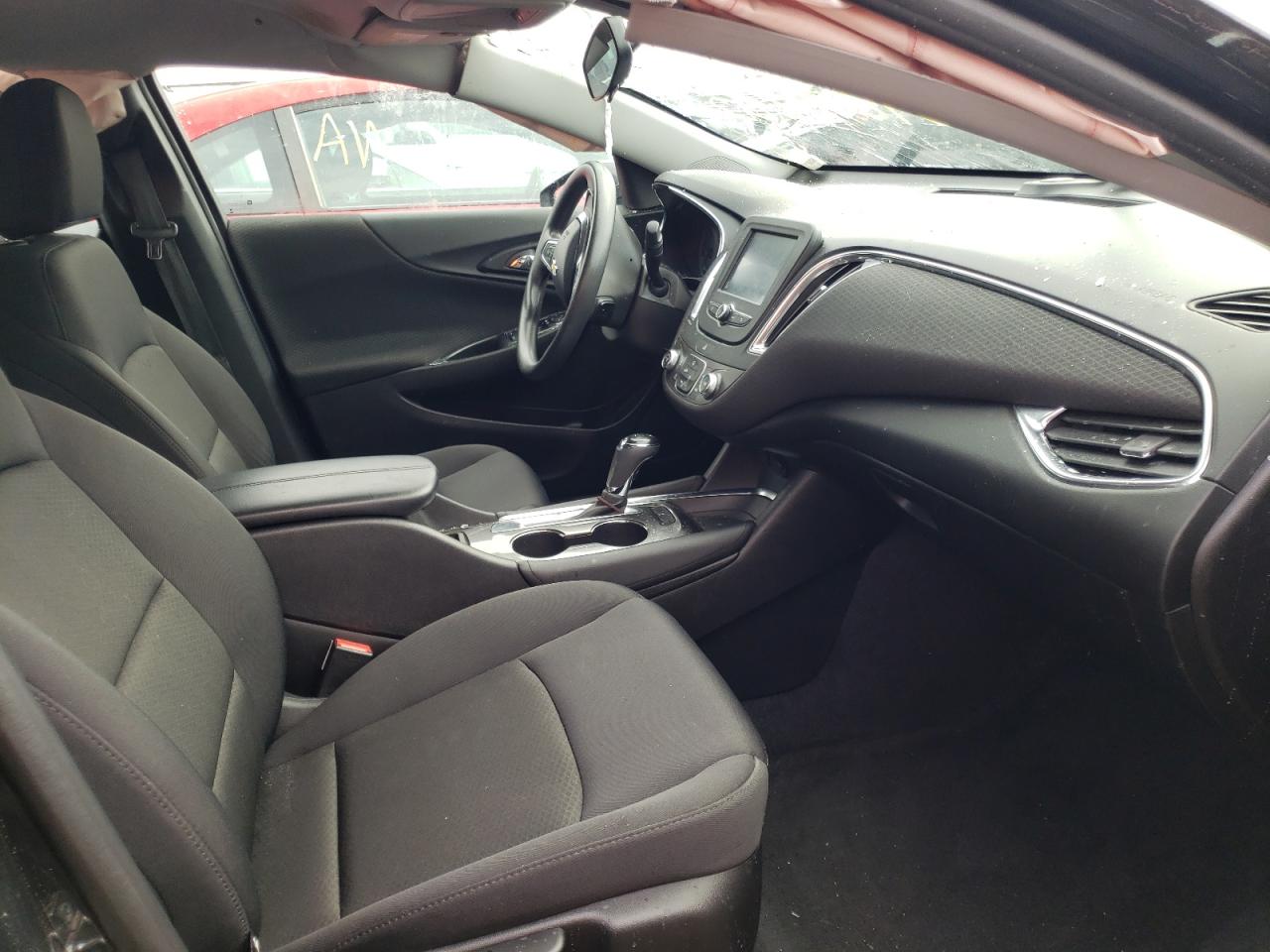 Photo 5 from auction – 2016 CHEVROLET MALIBU LT with VIN 1G1ZE5ST9GF280689