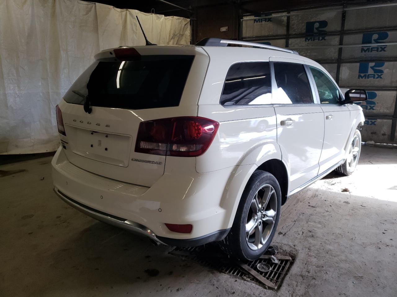 Photo 4 from auction – 2017 DODGE JOURNEY CR with VIN 3C4PDDGG6HT556115