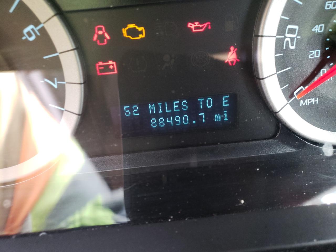 Photo 8 from auction – 2011 FORD ESCAPE LIM with VIN 1FMCU0EG3BKB88300