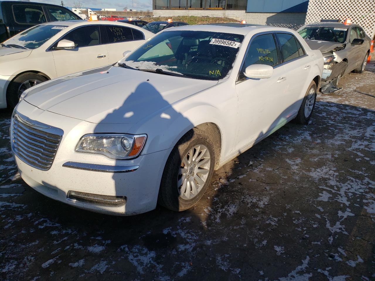 Photo 2 from auction – 2014 CHRYSLER 300 with VIN 2C3CCAAG6EH159862