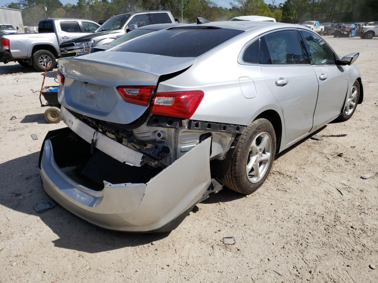 Photo 4 from auction – 2018 CHEVROLET MALIBU LS with VIN 1G1ZB5ST0JF206979