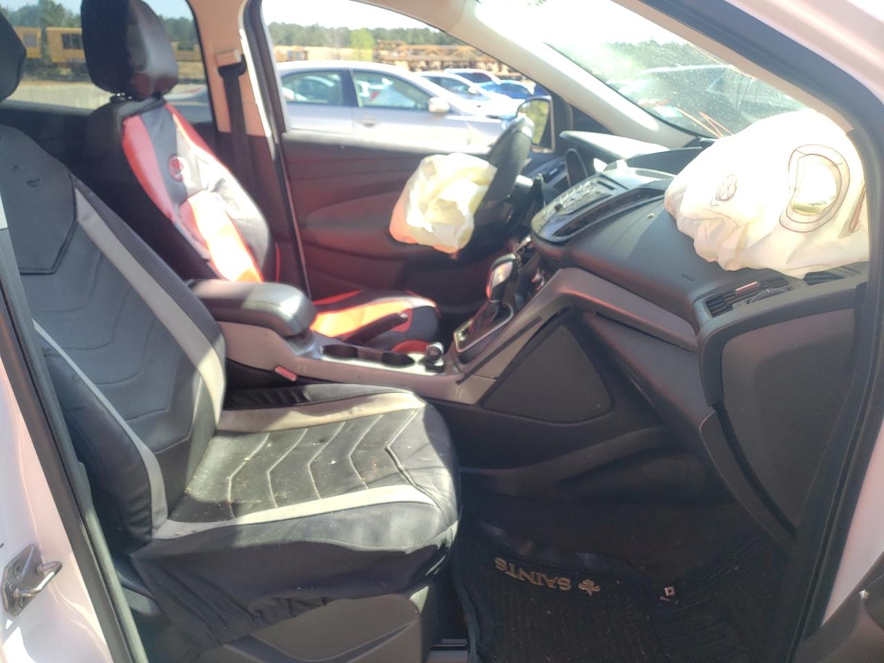 Photo 5 from auction – 2013 FORD ESCAPE SE with VIN 1FMCU9GX6DUA24676