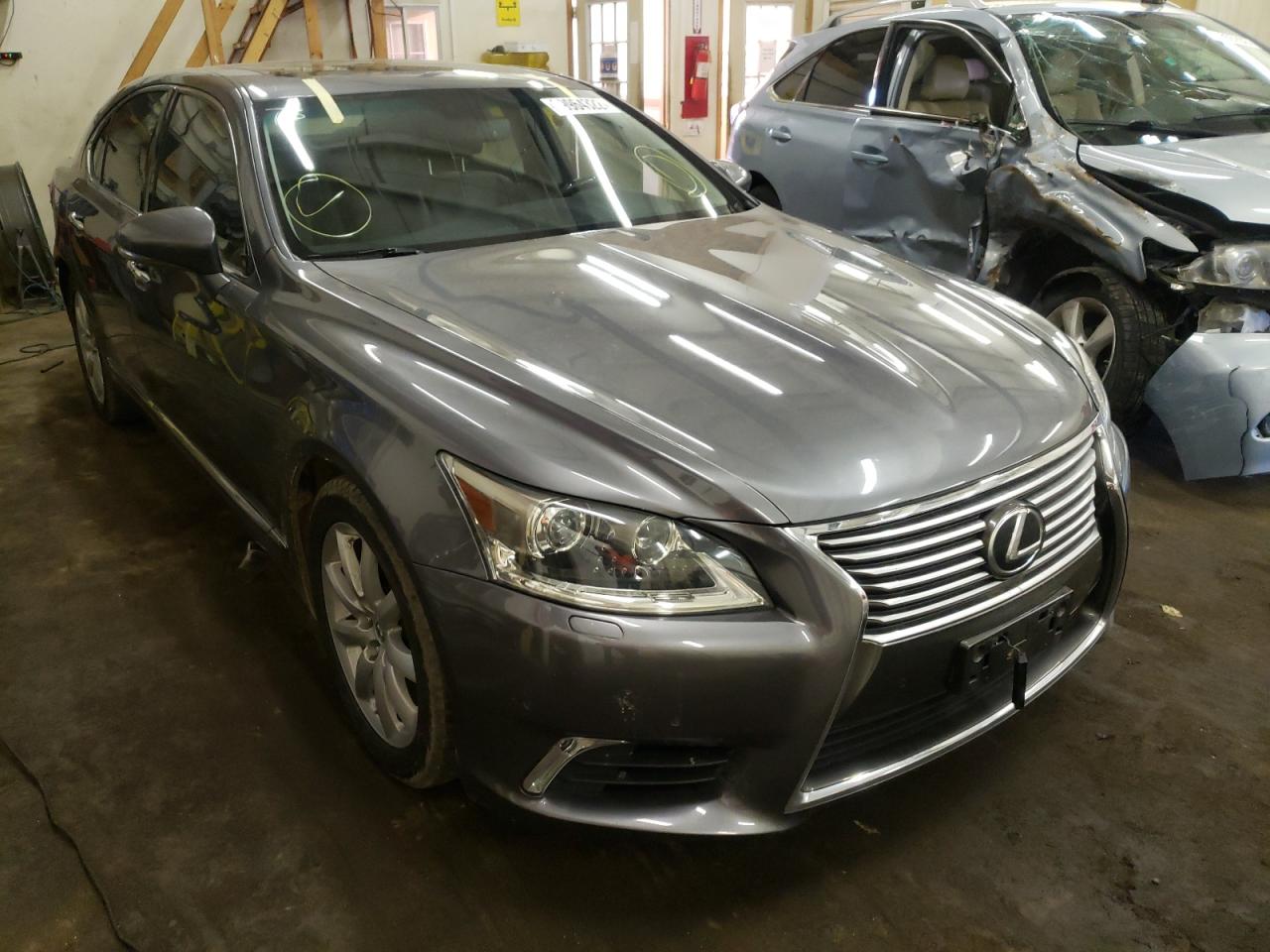 LEXUS LS 460 2013 with VIN JTHBL5EF5D5114416 - Photo from auction