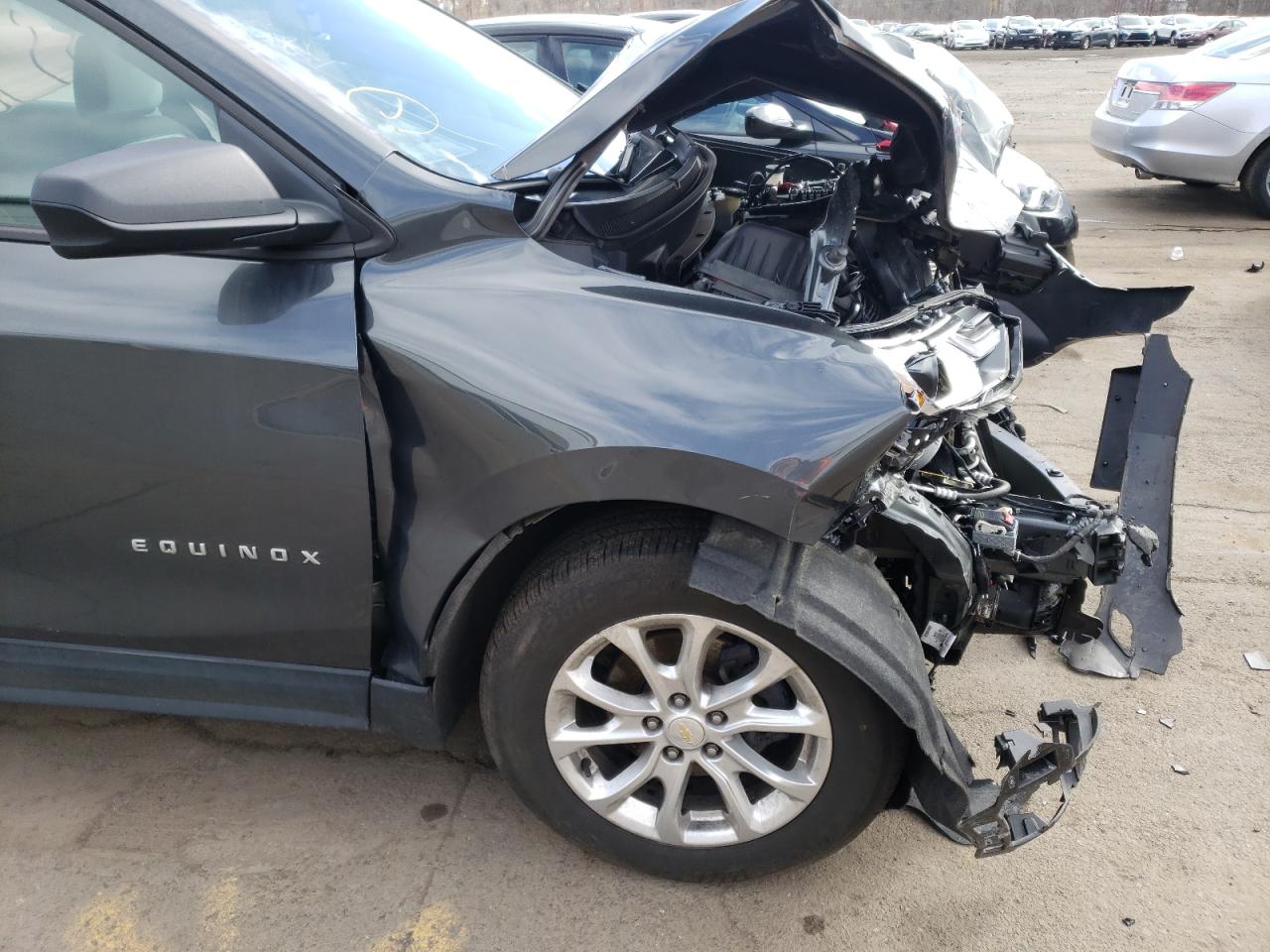 Photo 9 from auction – 2018 CHEVROLET EQUINOX LS with VIN 3GNAXREV2JL130706