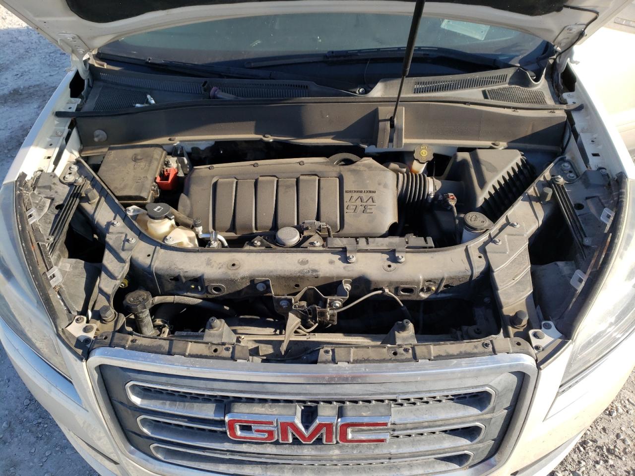 Photo 7 from auction – 2015 GMC ACADIA SLT with VIN 1GKKRRKD4FJ323753