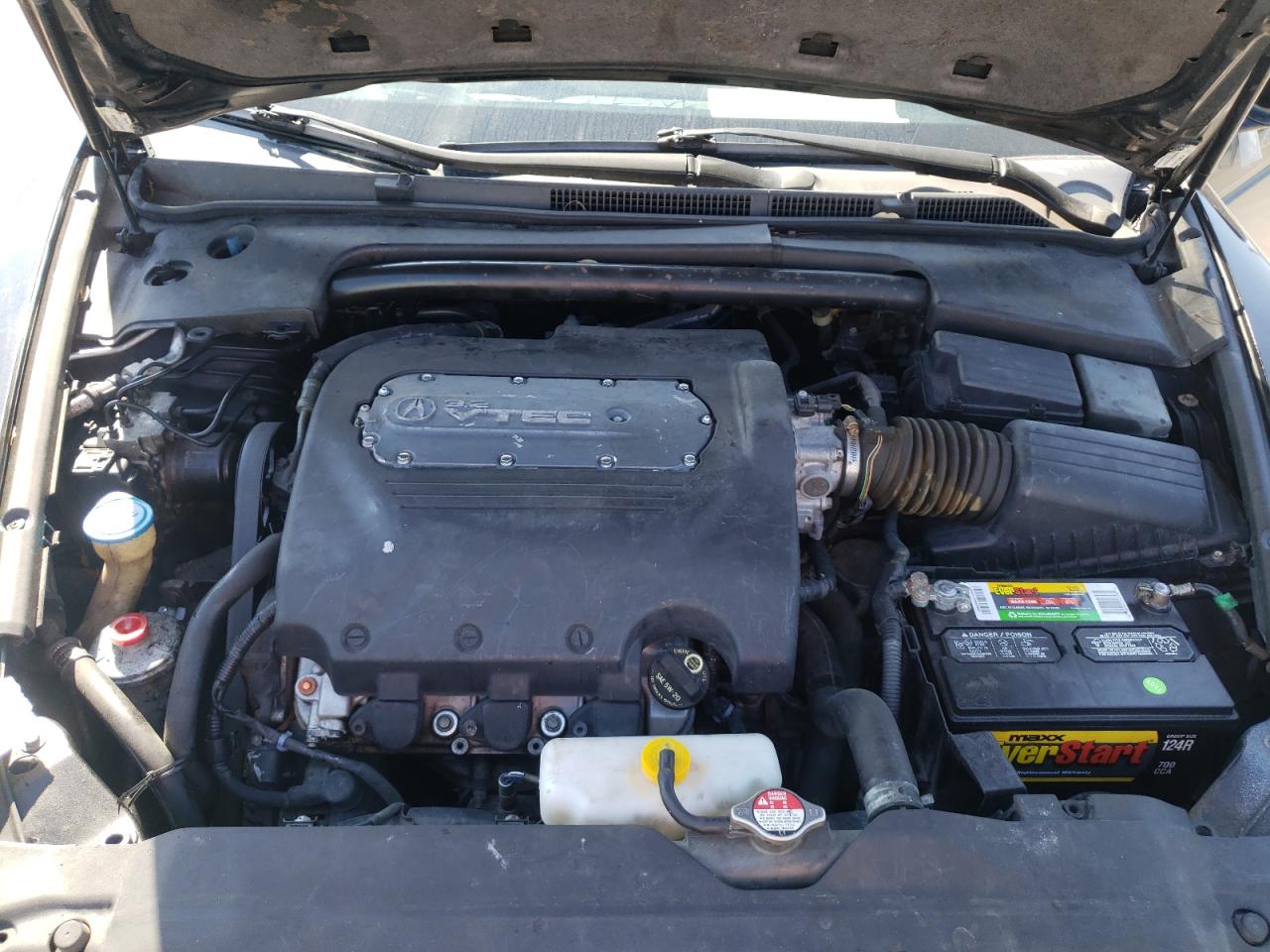 Photo 7 from auction – 2005 ACURA TL with VIN 19UUA66275A030903