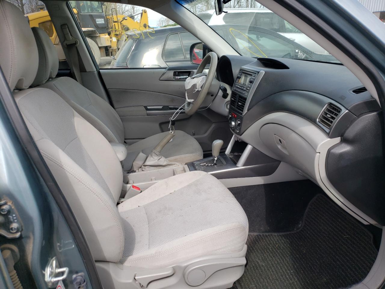 Photo 5 from auction – 2012 SUBARU FORESTER 2 with VIN JF2SHADC7CH442180