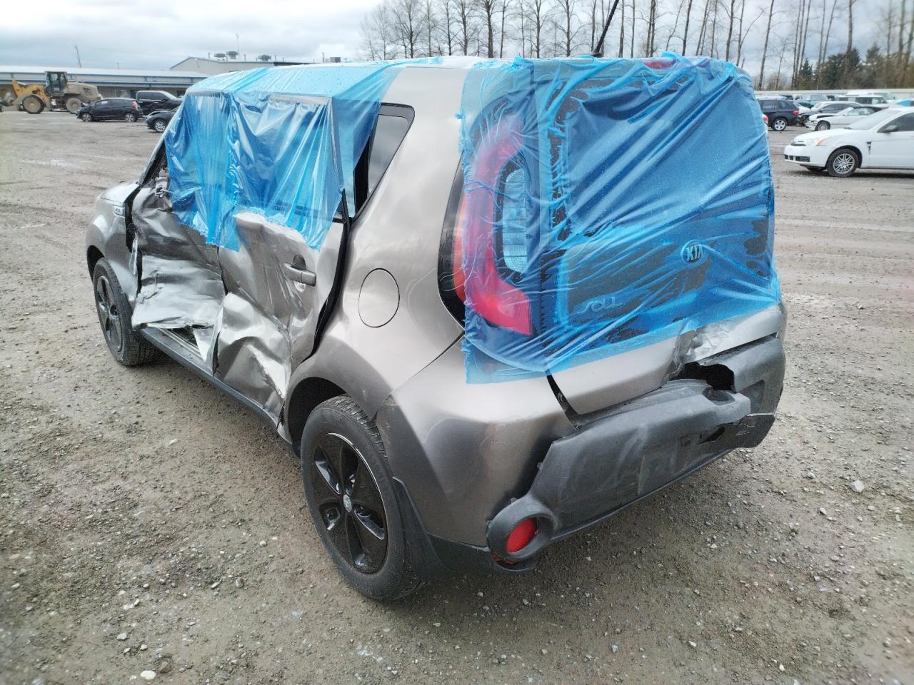 Photo 3 from auction – 2016 KIA SOUL with VIN KNDJN2A21G7340891