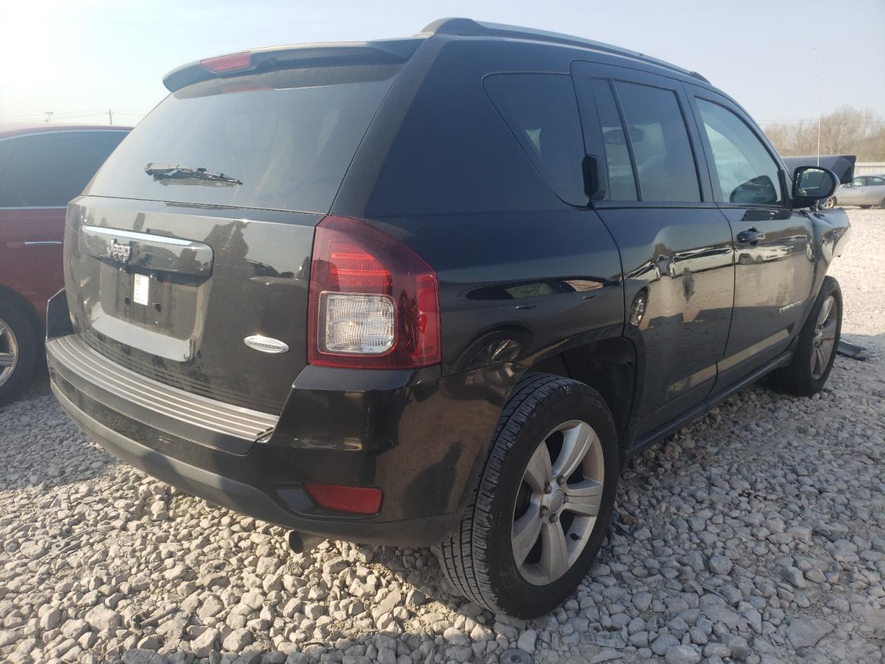 Photo 4 from auction – 2017 JEEP COMPASS LA with VIN 1C4NJCEA4HD141373