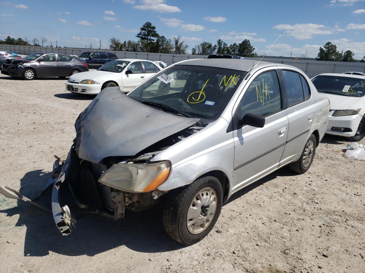 Photo 2 from auction – 2001 TOYOTA ECHO with VIN JTDBT123010168140