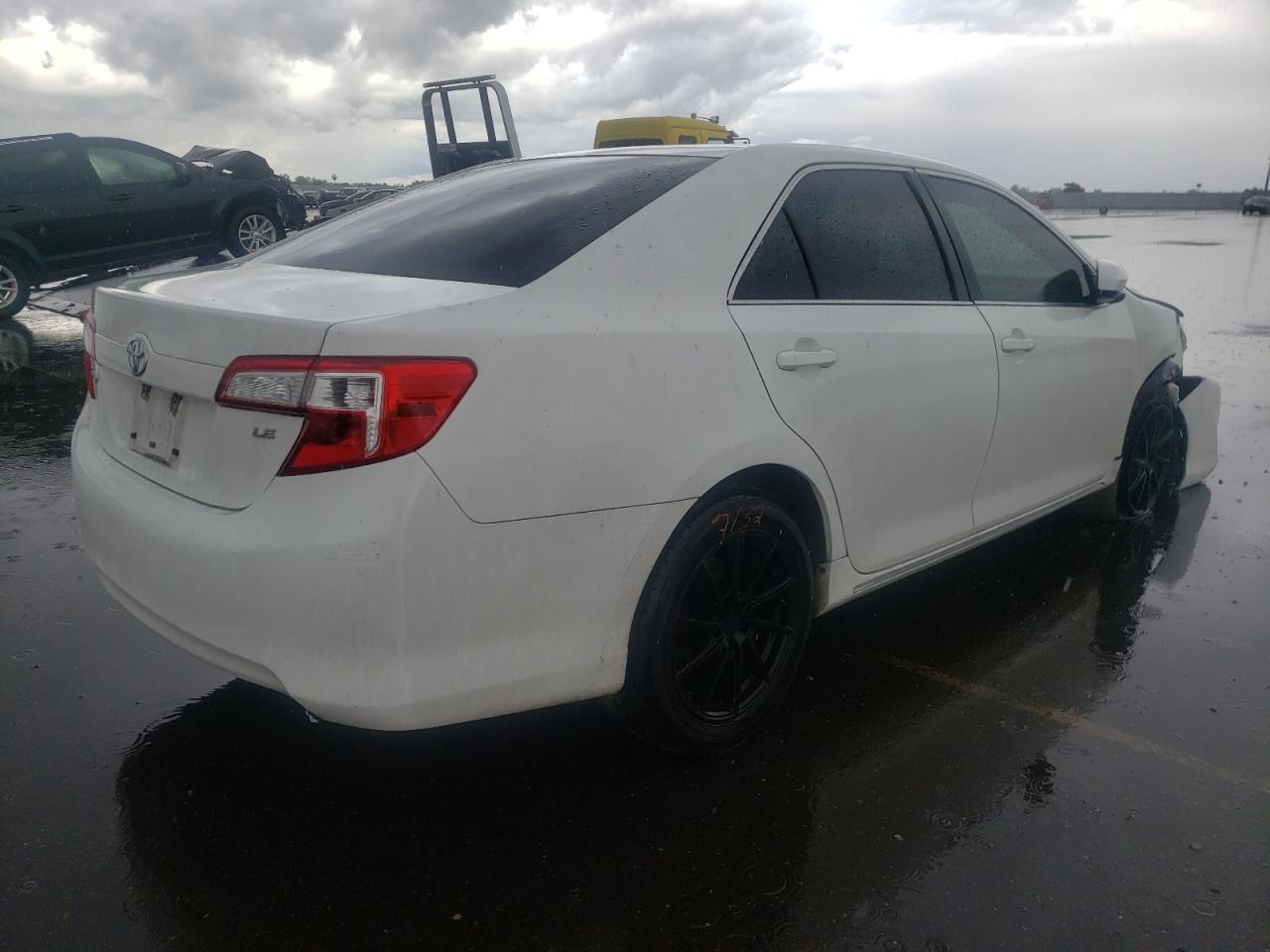 Photo 4 from auction – 2012 TOYOTA CAMRY BASE with VIN 4T4BF1FK4CR245436