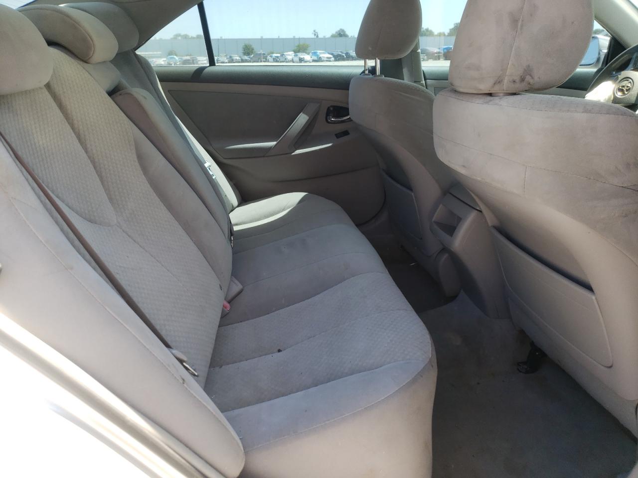Photo 6 from auction – 2009 TOYOTA CAMRY BASE with VIN 4T1BE46KX9U313892