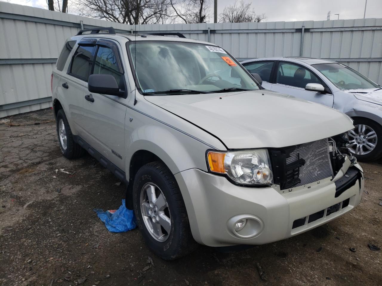 FORD ESCAPE XLT 2008 with VIN 1FMCU93198KC38659 - Photo from auction