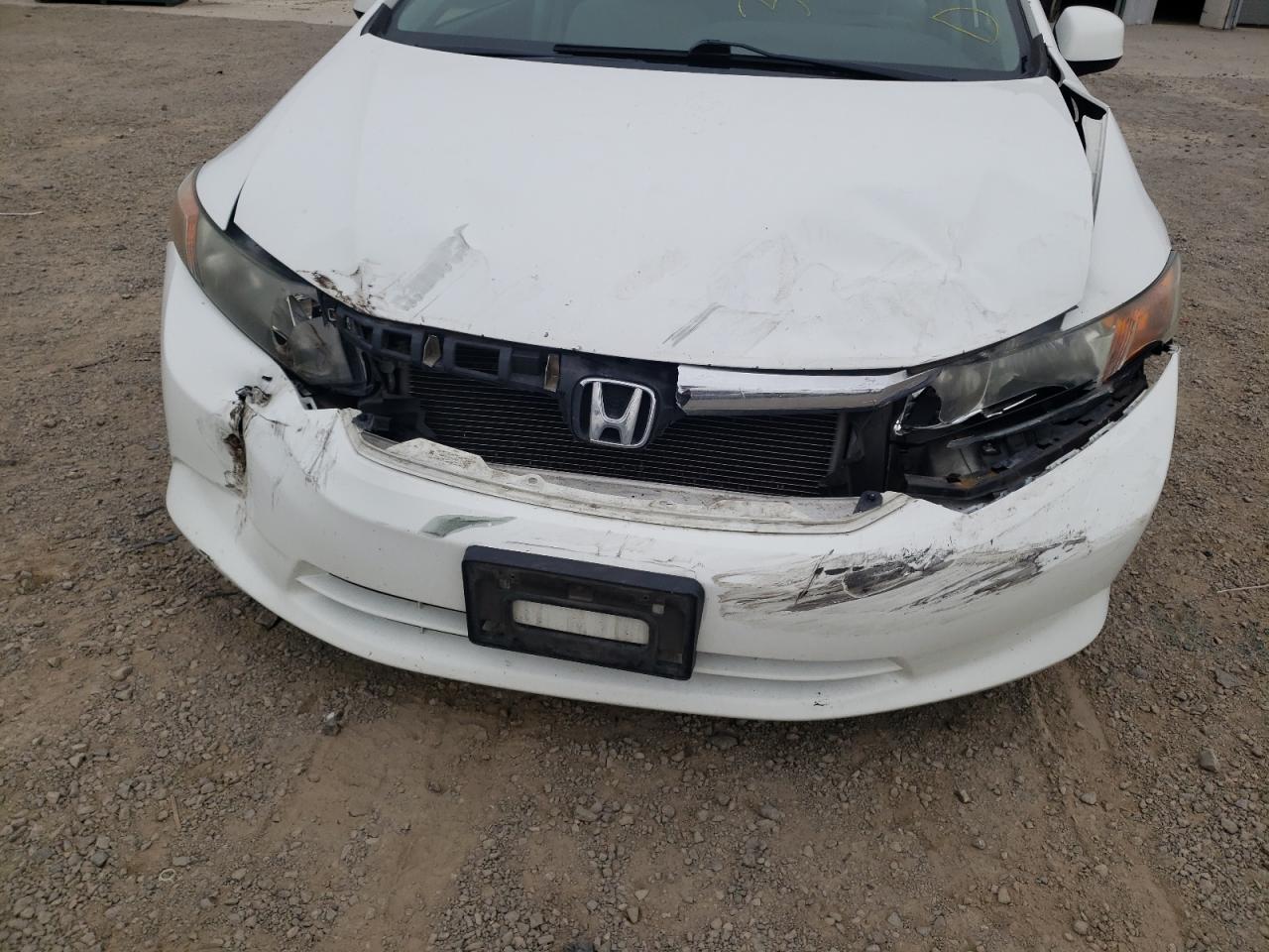 Photo 9 from auction – 2012 HONDA CIVIC LX with VIN 2HGFB2F54CH612383