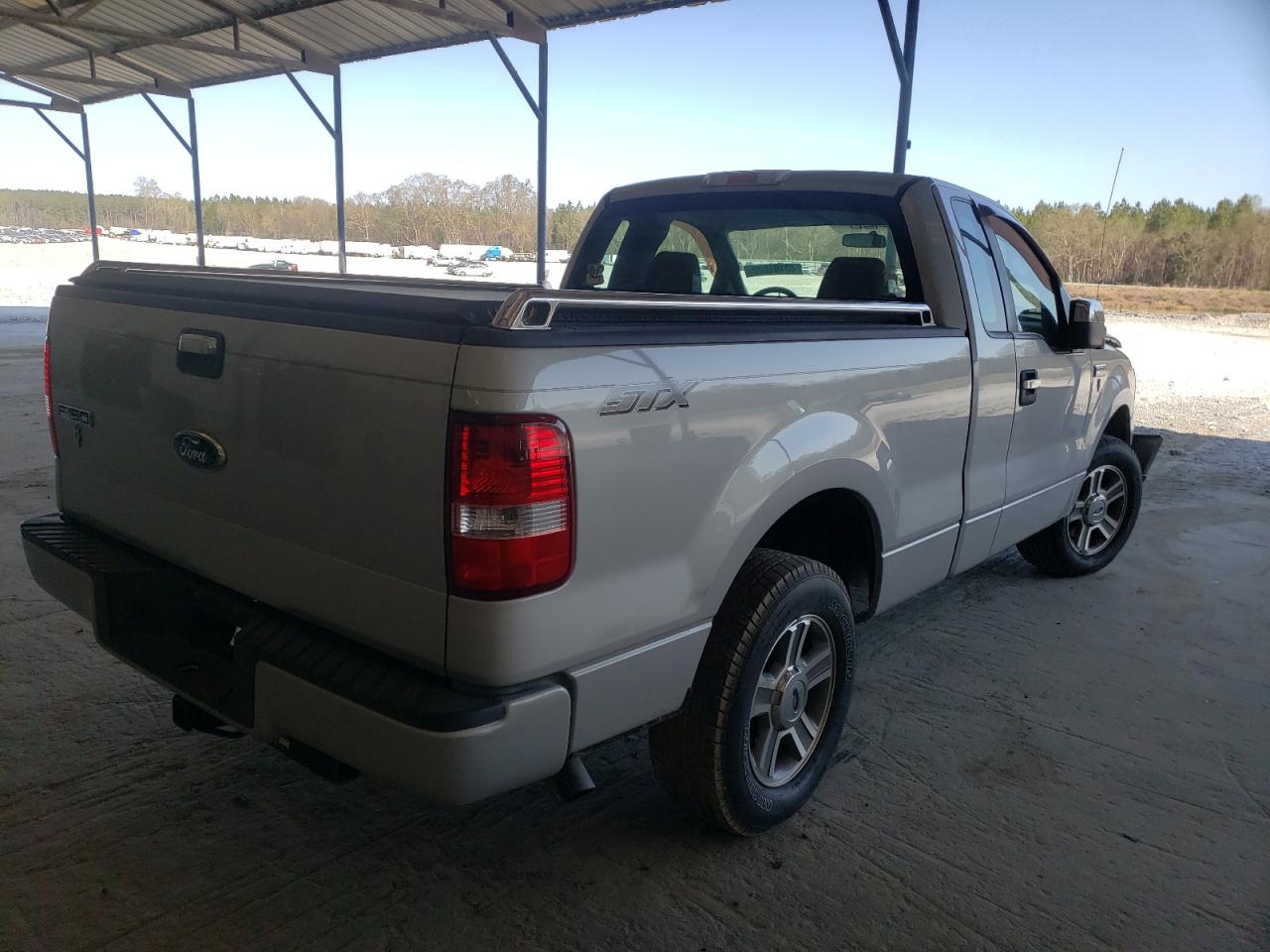 Photo 4 from auction – 2008 FORD F150 with VIN 1FTRF12W68KD95024