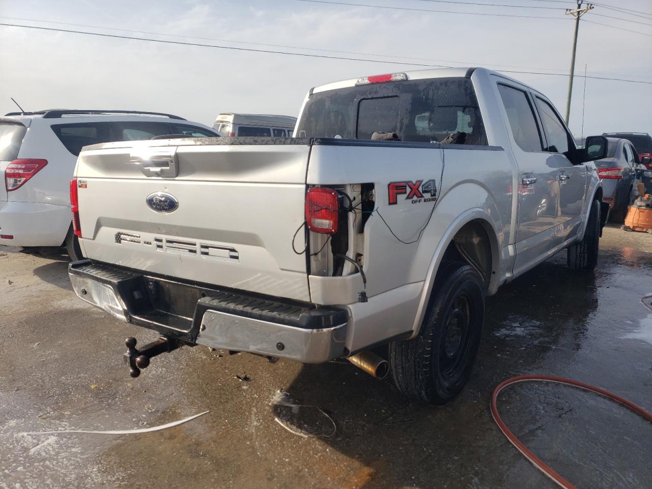 Photo 4 from auction – 2018 FORD F150 SUPER with VIN 1FTEW1E57JKE30158