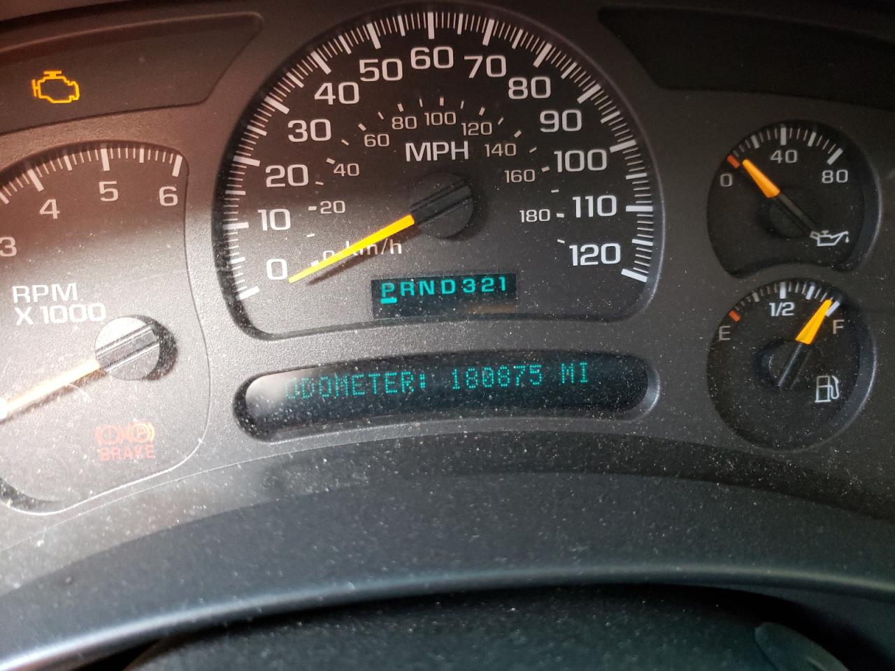 Photo 8 from auction – 2003 CHEVROLET SILVERADO with VIN 2GCEK19T431199968