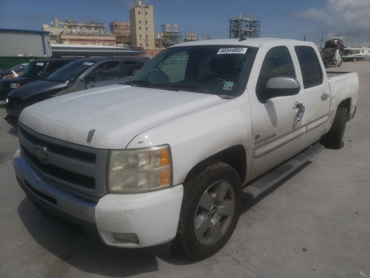 Photo 2 from auction – 2011 CHEVROLET SILVERADO with VIN 3GCPCSE09BG102437