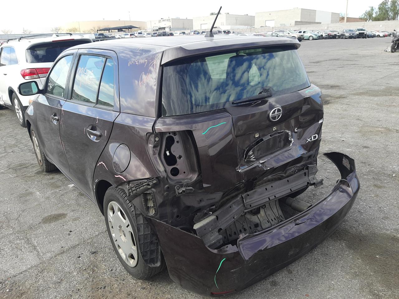 Photo 3 from auction – 2012 TOYOTA SCION XD with VIN JTKKU4B43C1017337