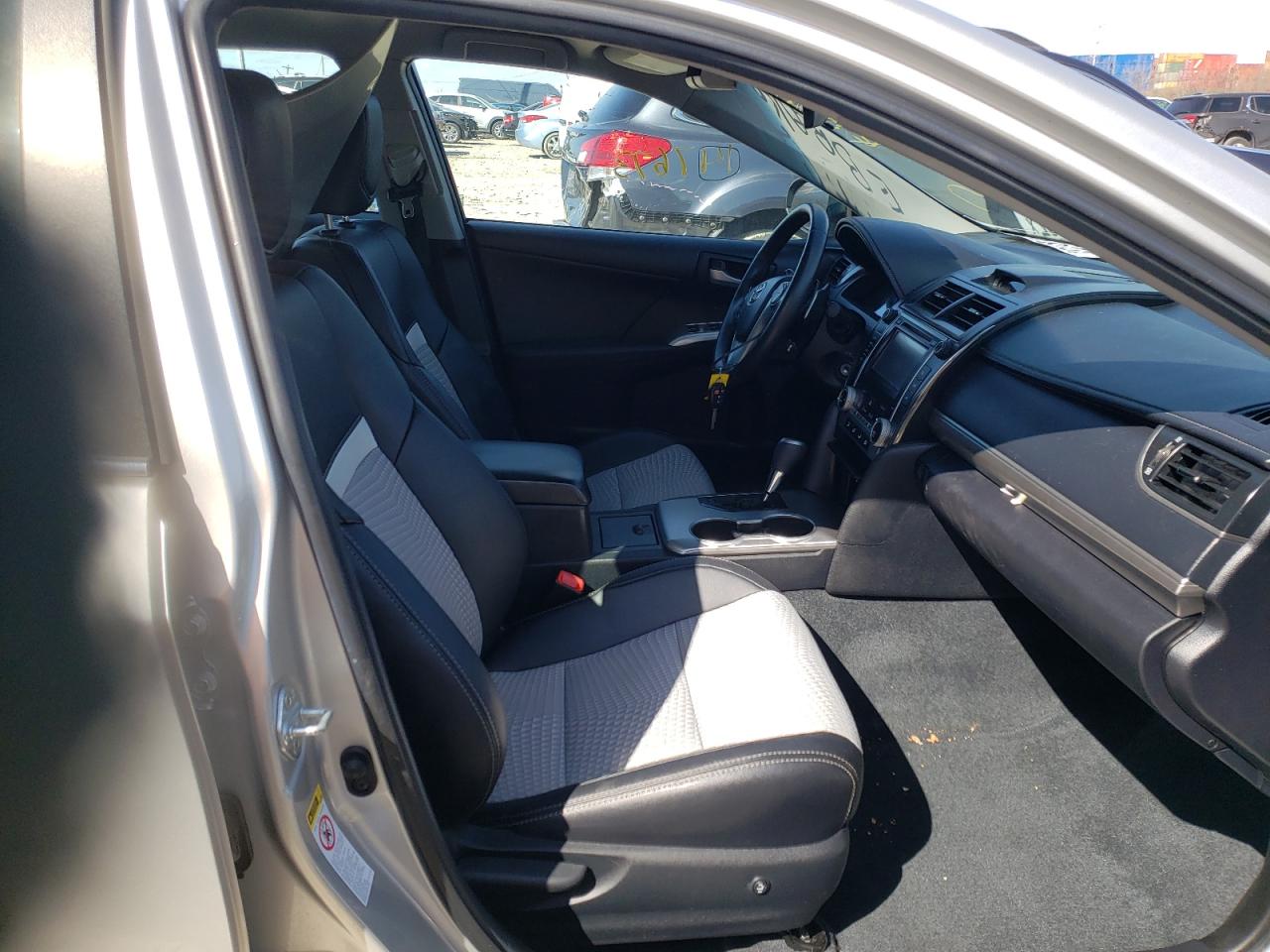 Photo 5 from auction – 2012 TOYOTA CAMRY BASE with VIN 4T1BF1FK4CU061950