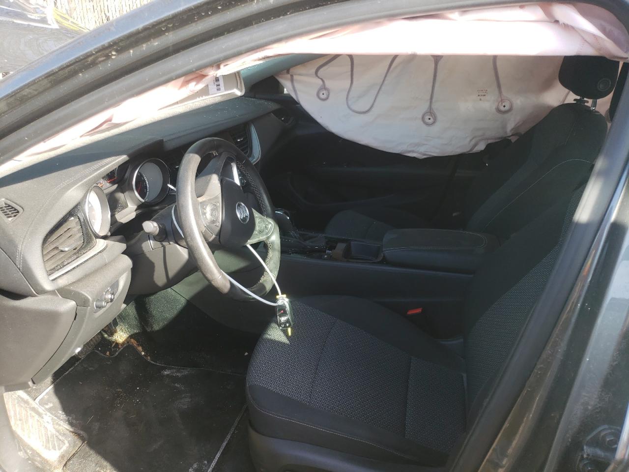Photo 5 from auction – 2018 BUICK REGAL PREF with VIN W04GL6SX8J1047530